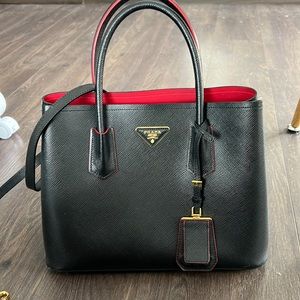 PRADA SAFFIANO HAND BAG